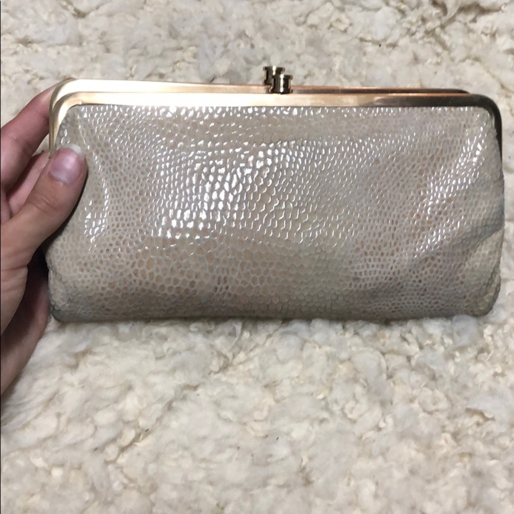 Hobo Clutch